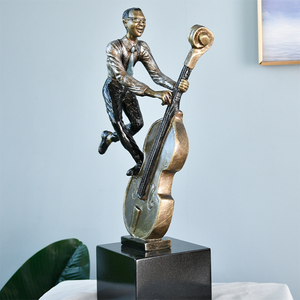 小提琴摆件样板间客厅玄关电视柜现代轻奢创意人物雕塑家居饰品