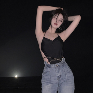 纯欲连体挂脖小吊带背心女内搭性感外穿不规则肚兜法式甜辣上衣夏