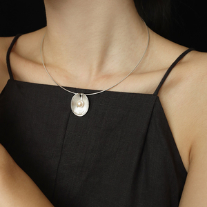 Meuri 独特设计风 贝壳造型吊坠 天然淡水珍珠项圈女项链925纯银
