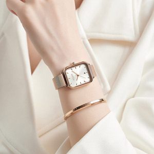 聚利时韩国新款优雅知性显白方形手表简约日历防水石英女表1297