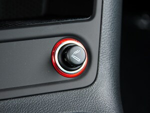 高尔夫7点烟器底座