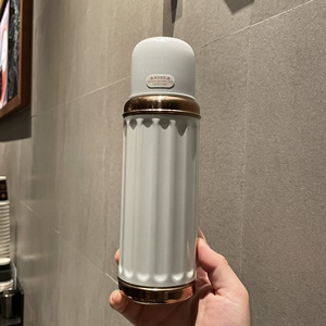 星巴克50周年480ml白色复古款保温杯不锈钢随行杯随手杯咖啡水杯