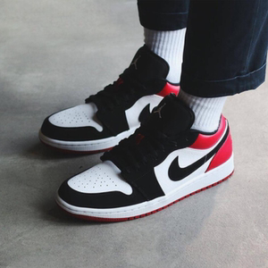 air jordan 1 aj1黑红脚趾 黑白红 男女低帮休闲球鞋 553558-116