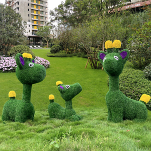 恒大园林景观淘宝户外卡通长颈鹿玻璃钢雕塑园林景观幼儿园商场主题