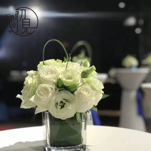 上海玻璃小桌花方杯台花酒店会议签到鲜花讲台花鲜花同城速递宴会