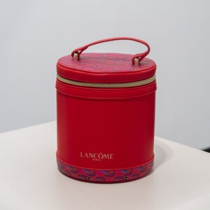 包邮新款兰蔻虎年红色pu圆筒形印花图案手提水桶包收纳整理化妆包