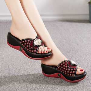 夏季韩版新款凉鞋舒适真皮中跟拖鞋妈妈松糕底女士坡跟防滑凉拖鞋
