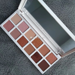 蕾哈娜fenty beauty bomb posse眼影盘12色