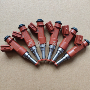 丰田汉兰达喷油嘴