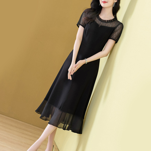 蕾丝黑色气质连衣裙女短袖2024夏季新品修身收腰显瘦法式a字裙子