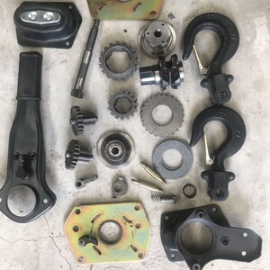 手扳葫芦配件大全1.5吨/2吨钩子轴齿轮轴承导向钢碗牵刹车片配件