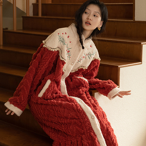 被阳光包裹的温暖~珊瑚绒睡衣女秋冬季加绒加厚红色睡袍长款套装
