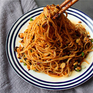 四川担担面干拌面宜宾燃面含麻辣调料重庆特产小吃速食面舌尖中国