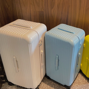 卡帝乐鳄鱼马东强超大容量学生行李箱女超轻拉杆箱30寸网红旅行箱