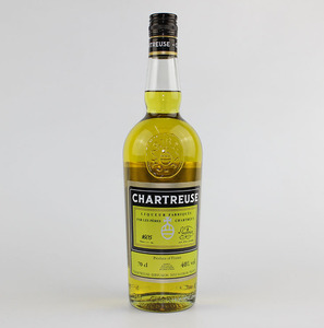 法国 chartreuse liqueur 查特黄香甜酒 黄荨麻酒 黄草药酒 行货