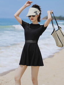 泡温泉泳衣女2024新款韩国显瘦遮肚子保守连体裙式游泳衣度假海边