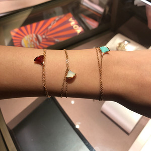 宝格丽红扇子手链