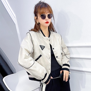 春装欧货爆款白色夹棉棒球服女春秋小个子短款外套时尚棉服ins潮