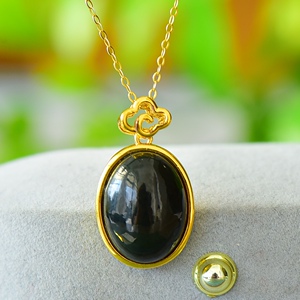 镶嵌和田玉黑青玉精美时尚吊坠墨玉色蛋面锁骨链挂坠