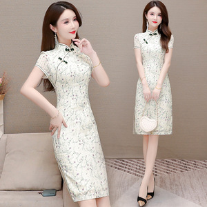 魔美名作官方旗舰店允硕女装2022新款思慕缇短袖通勤碎花连衣裙
