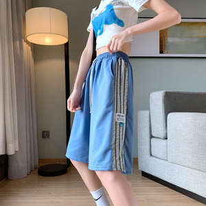 14岁少女运动短裤2022夏装15初中高中学生宽松休闲阔腿五分中裤16