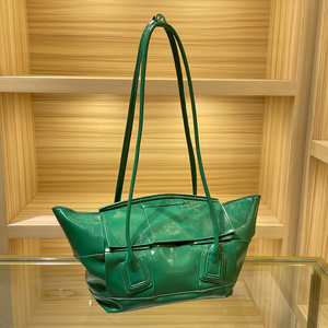 carmans正品mona同款编织大包单肩斜跨包油蜡牛皮托特包翅膀包女