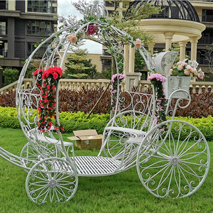 新款铁艺婚礼婚庆道具南瓜车公主马车摆件布置装饰婚纱摄影道具