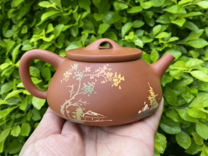 云南建水紫陶 复烧石瓢壶 何锦老师装饰 容量240cc