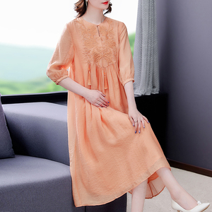 天丝棉连衣裙女夏2021新款大码女装休闲优雅气质高级刺绣苎麻裙子