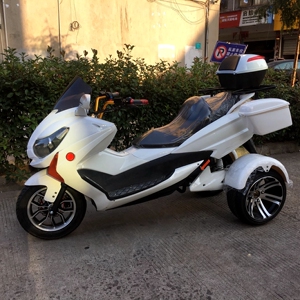 电动摩托车72v1500w大功率踏板三轮马杰斯特全地形沙滩车