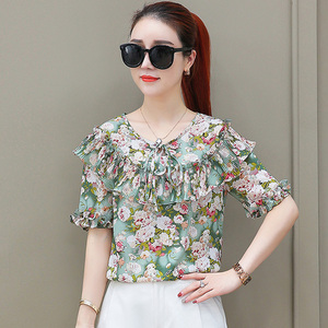 女款短袖上衣女士2018新款夏天雪纺花衫衣女碎花时尚洋气小衫夏季