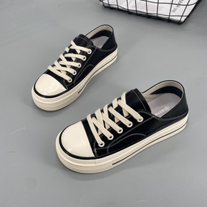 诺曼町女鞋2022春款娃娃头踩跟两穿小白鞋真皮百搭孕妇休闲板鞋子