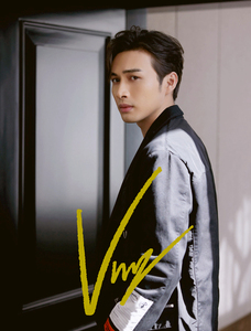 张彬彬亲笔签名