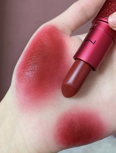 正品现货mac魅可25周年限量款口红viva glam i sia 暗红 金闪红