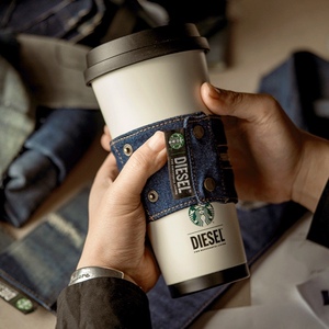 星巴克牛仔x diesel联名款卡包艾玛白色随手杯小熊笔记本单肩包