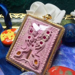 古巴杰士纳 蝴蝶牌 草药 纯银镀金镶钻壳子 爱情人缘泰国佛牌真品