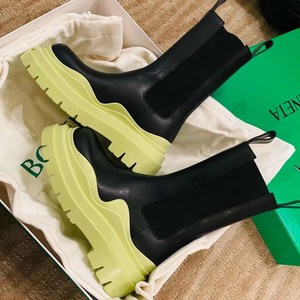 bv靴子牛油果绿色底切尔西高中筒版本马丁靴新色新款代购级别短靴