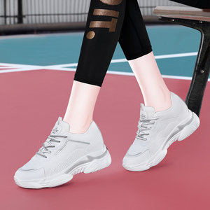 唯品会官网特卖正品牌折扣店女鞋2020年秋天新款小白鞋休闲鞋板鞋