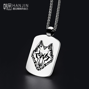 军牌项链男生新款潮牌百搭高级感毛衣链银色狼头钛钢吊坠男士项链