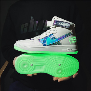 男鞋2021春季新款夜光空军一号aj潮流青少年高帮休闲百搭发光潮鞋