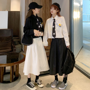 闺蜜装春装两人2021新款初中生炸街酷酷风格裙子春季小学生姐妹裙