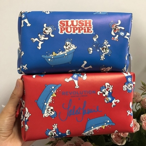 makeuprevolution联名款slushpuppie化妆包大容量防水卡通收纳包