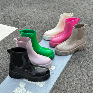 韩版雨鞋女士春秋外穿时尚新款果冻马丁靴短筒雨靴厚底防水鞋水靴