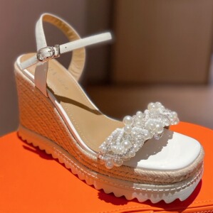 jim iijin厚底增高女鞋2022夏季新款珍珠坡跟防水台时装凉鞋10cm