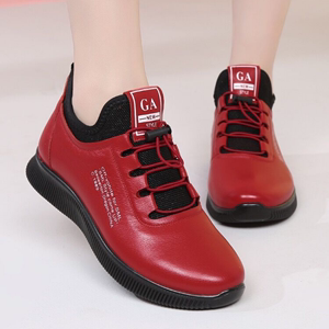 2024春季新款大红色本命年小红鞋平底女鞋真皮单鞋舒适软底大码潮