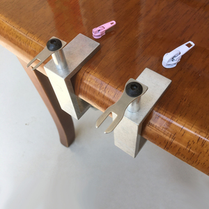 自锁拉链头穿拉链神器带锁手工上拉链工具磨夹具服装 获国家专利