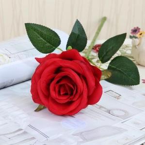 美容床上塑胶花家用摆件仿真玫瑰花假花单支创意瓶插花装饰花花艺