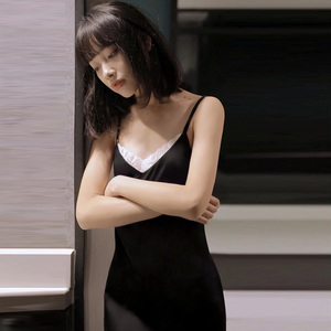 俞兆林2024新款高级感蕾丝冰丝女睡裙吊带睡衣性感法式睡袍两件套