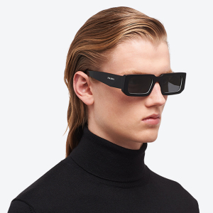 普拉达太阳镜新款