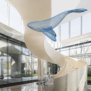 创意悬挂商场中庭走廊金属鲸鱼吊饰室内雕塑摆件酒店大堂艺术装饰